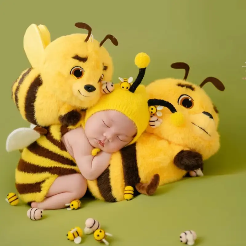 Cute Bees Theme Set - Newborn Photography Props - Image 5